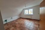 Dachgeschoßwohnung Schwarzach am Main - 6.5 Zimmer, 144 m&sup2;, 1.350&euro; | Angebot:25353316