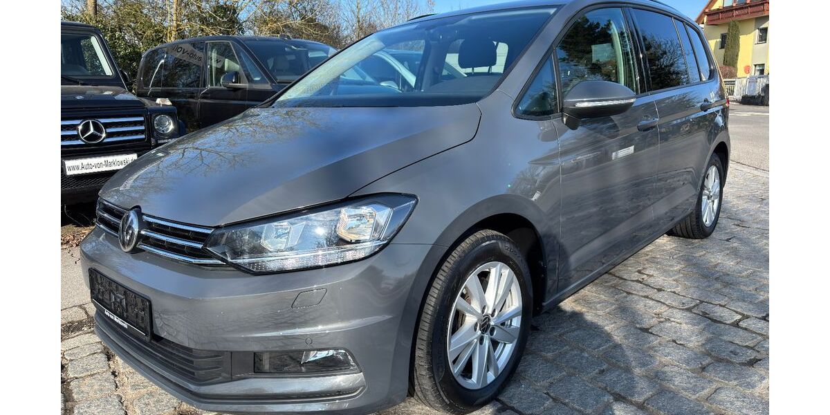 VW Touran 88.342 km 22.990 &euro; Haßfurt 97437