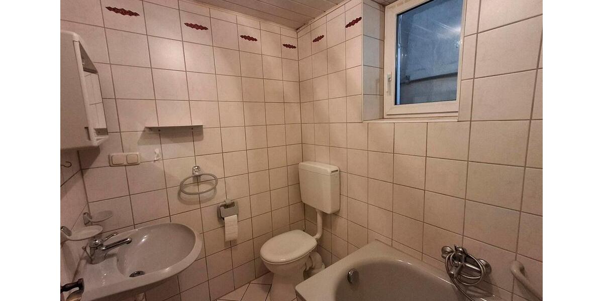 Einfamilienhaus Maßbach - 3 Zimmer, 99 m&sup2;, 135.000&euro; | Angebot:25554166