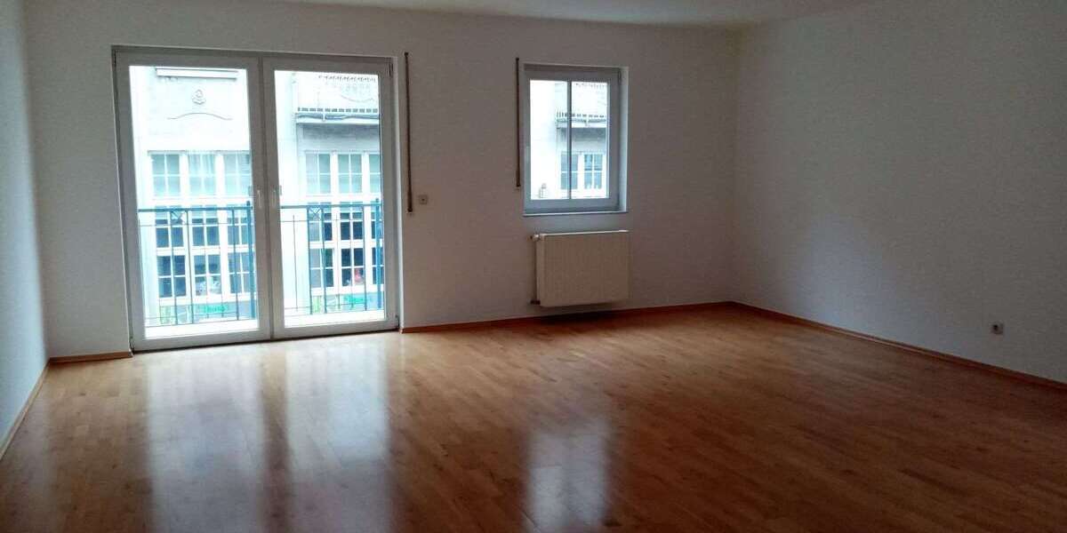 Etagenwohnung Bad Kissingen - 3 Zimmer, 94 m&sup2;, 795&euro; | Angebot:26786501