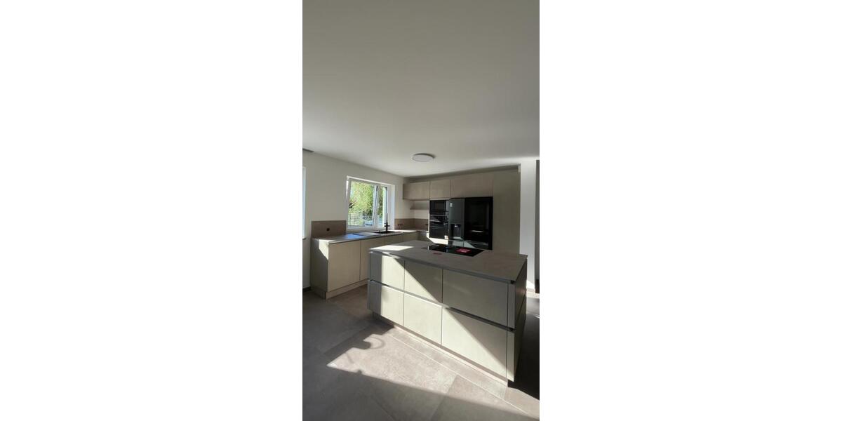 Erdgeschoßwohnung Grafenrheinfeld - 3 Zimmer, 90 m&sup2;, 549.000&euro; | Angebot:26038378