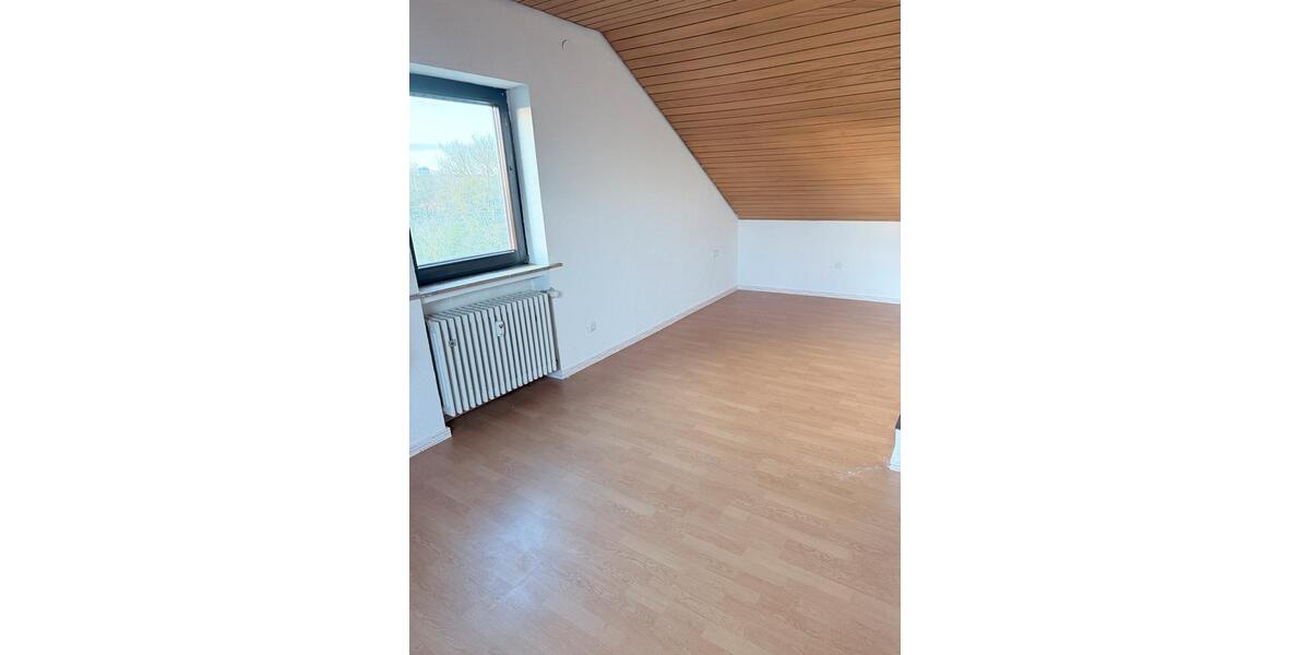 Dachgeschoßwohnung Schweinfurt Bellevue - 2 Zimmer, 40 m&sup2;, 490&euro; | Angebot:25899354