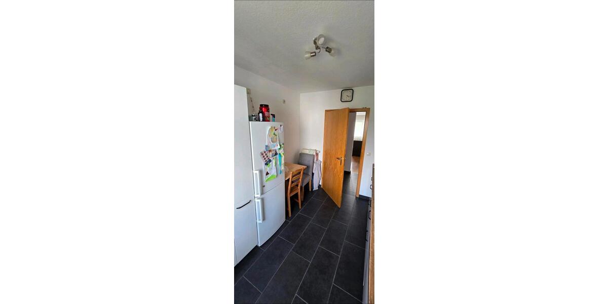 Etagenwohnung Niederwerrn - 3 Zimmer, 80 m&sup2;, 220.000&euro; | Angebot:27002270