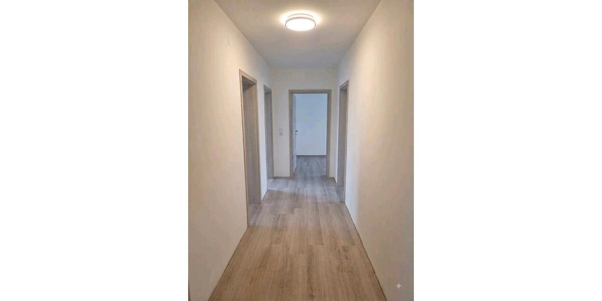 Erdgeschoßwohnung Schweinfurt Bellevue - 4 Zimmer, 84 m&sup2;, 240.000&euro; | Angebot:27288540