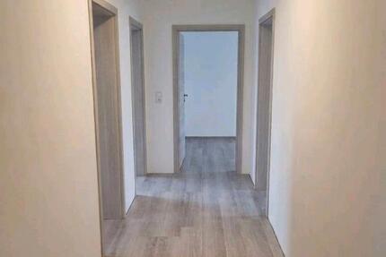 Wohnung Schweinfurt Bellevue - 4 Zimmer, 84 m&sup2;, 240.000&euro; | Angebot:27288540