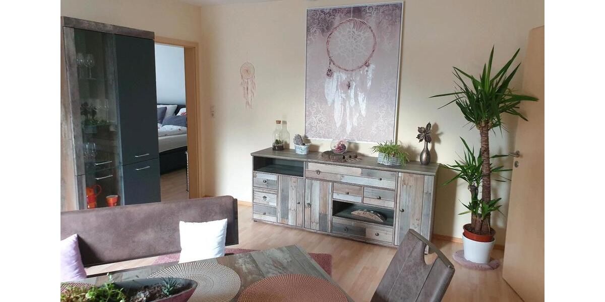 Etagenwohnung Schwarzach am Main - 4 Zimmer, 120 m&sup2;, 1.200&euro; | Angebot:26036592