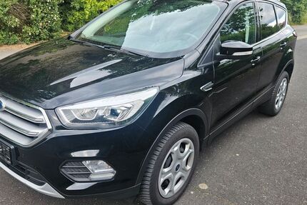 Ford Kuga 132.300 km 10.500 &euro; Niederwerrn 97464