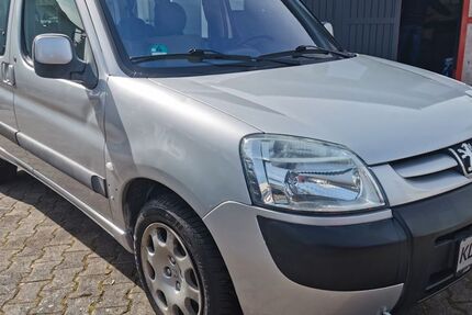 Peugeot Partner 189.000 km 990 &euro; Niederwerrn 97464