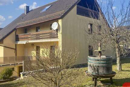 Haus Volkach - 11 Zimmer, 341 m&sup2;, 599.000&euro; | Angebot:25532747