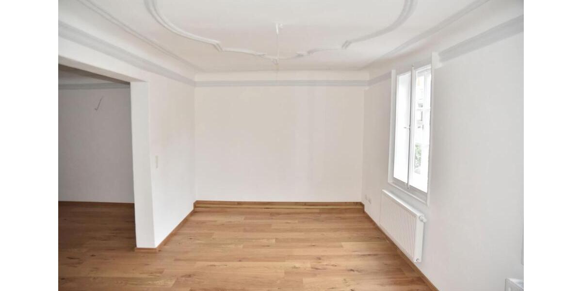 Etagenwohnung Königsberg in Bayern - 3 Zimmer, 72 m&sup2;, 690&euro; | Angebot:25987686