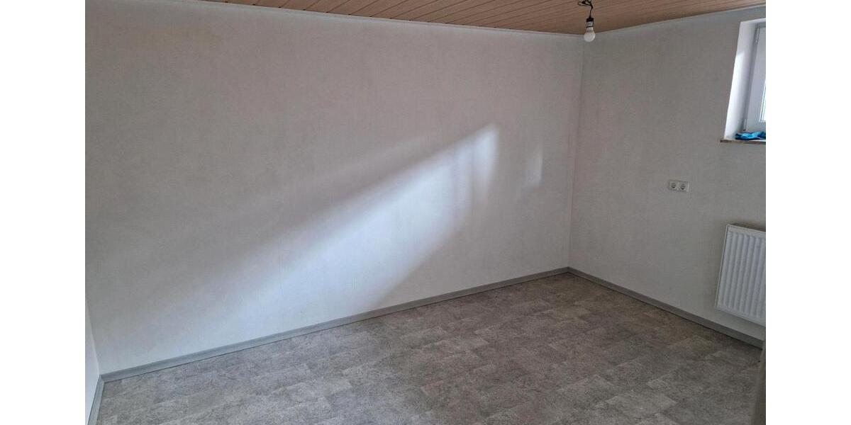 Etagenwohnung Königsberg in Bayern - 3 Zimmer, 55 m&sup2;, 500&euro; | Angebot:25960645