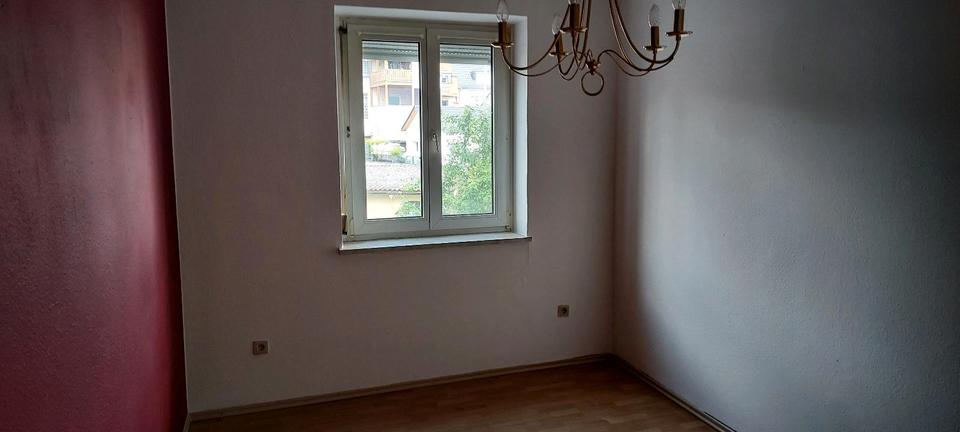 Etagenwohnung Schweinfurt Gartenstadt - 3 Zimmer, 80 m&sup2;, 830&euro; | Angebot:26665917