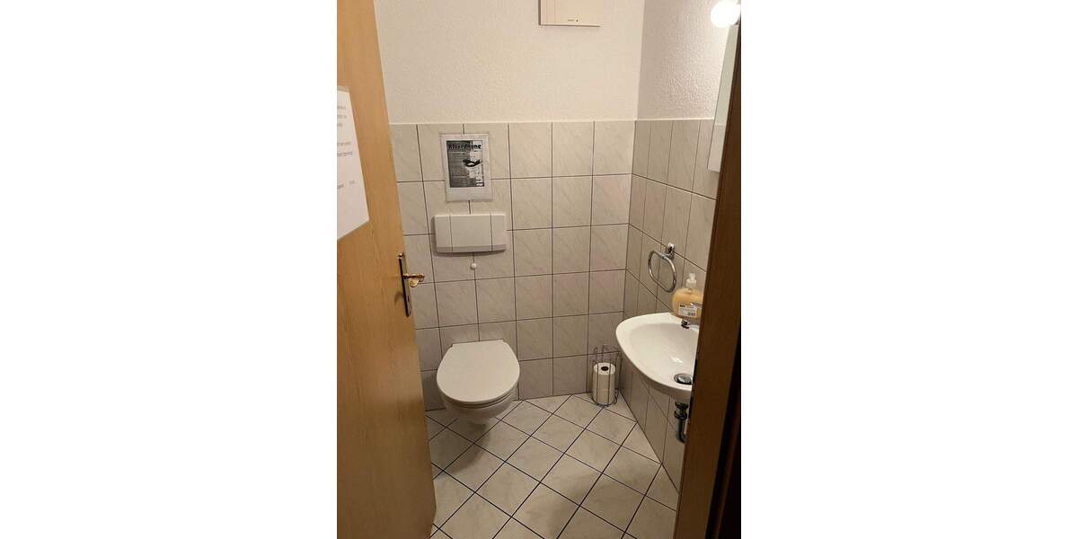 Etagenwohnung Bad Kissingen - 2 Zimmer, 78 m&sup2;, 210.000&euro; | Angebot:25780770