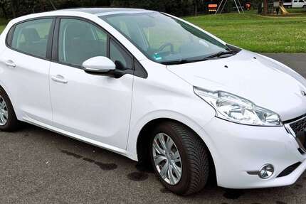 Peugeot 208 91.520 km 5.300 &euro; Bergrheinfeld 97493