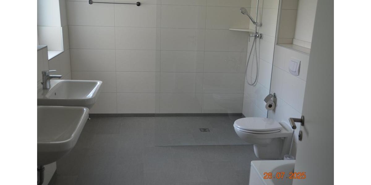 Etagenwohnung Schweinfurt Haardt - 3 Zimmer, 120 m&sup2;, 1.380&euro; | Angebot:25376386