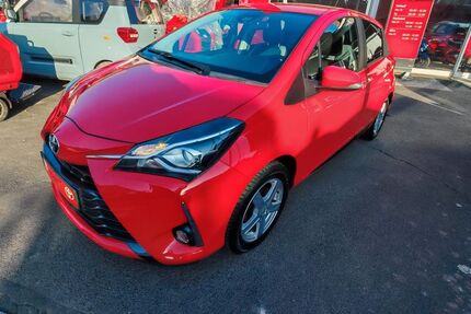 Toyota Yaris 32.300 km 13.600 &euro; Sommerach 97334
