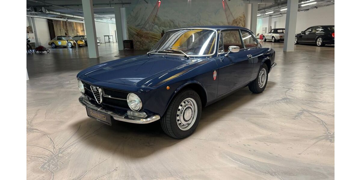 Alfa Romeo GT 79.000 km 30.900 &euro; Schweinfurt 97424