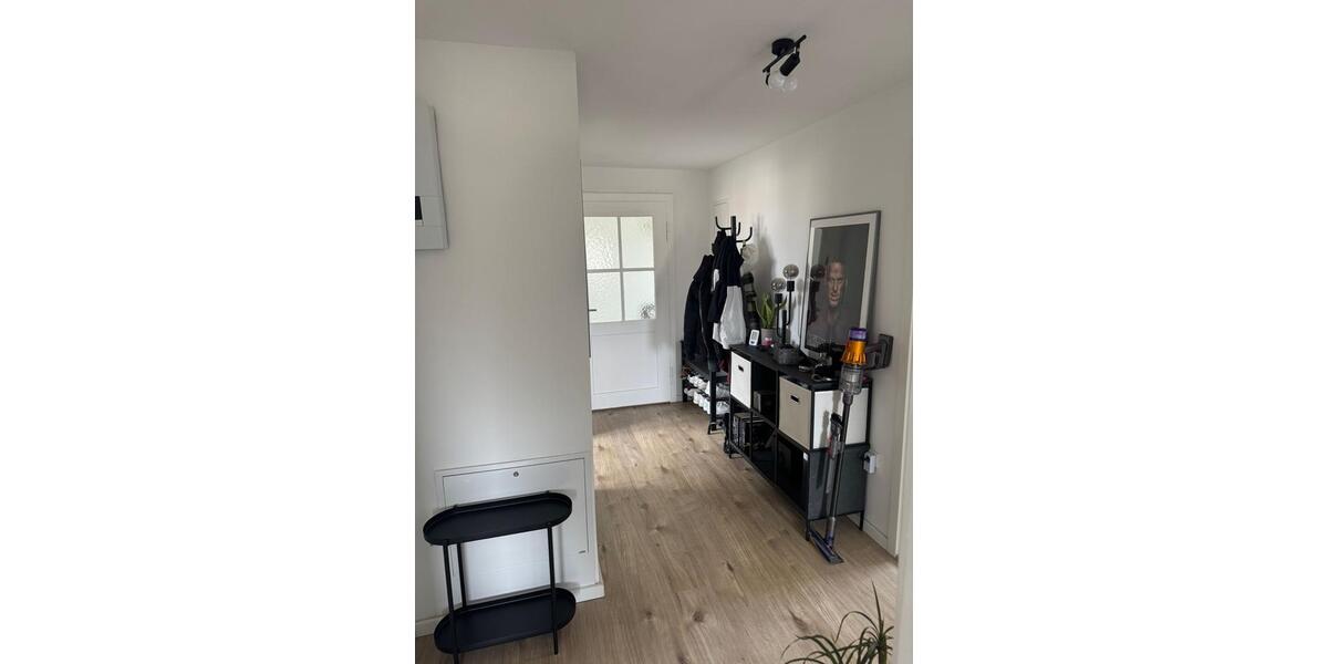 Dachgeschoßwohnung Schweinfurt Gartenstadt - 3 Zimmer, 63 m&sup2;, 870&euro; | Angebot:25725525
