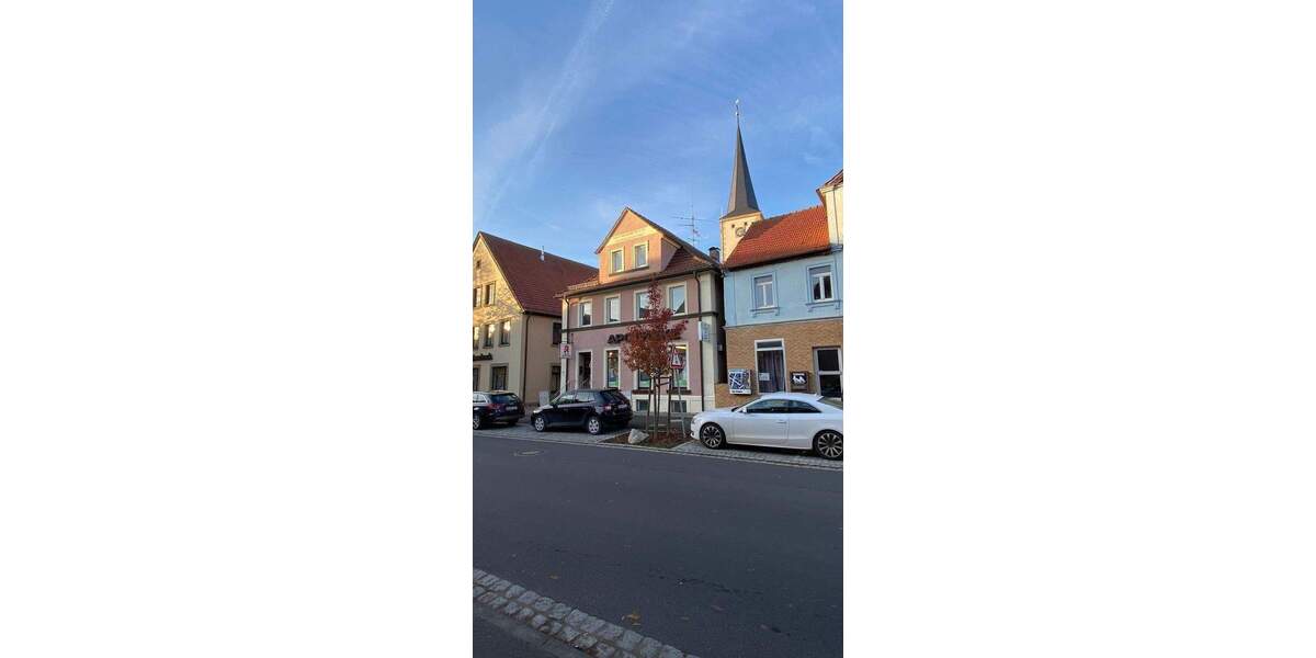 Mehrfamilienhaus, Wohnhaus Grettstadt - 299.000&euro; | Angebot:25815085