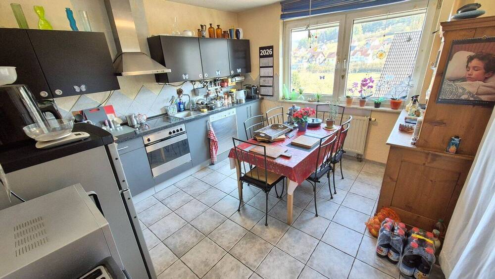 Mehrfamilienhaus, Wohnhaus Sulzthal - 6 Zimmer, 168 m&sup2;, 215.000&euro; | Angebot:26036802