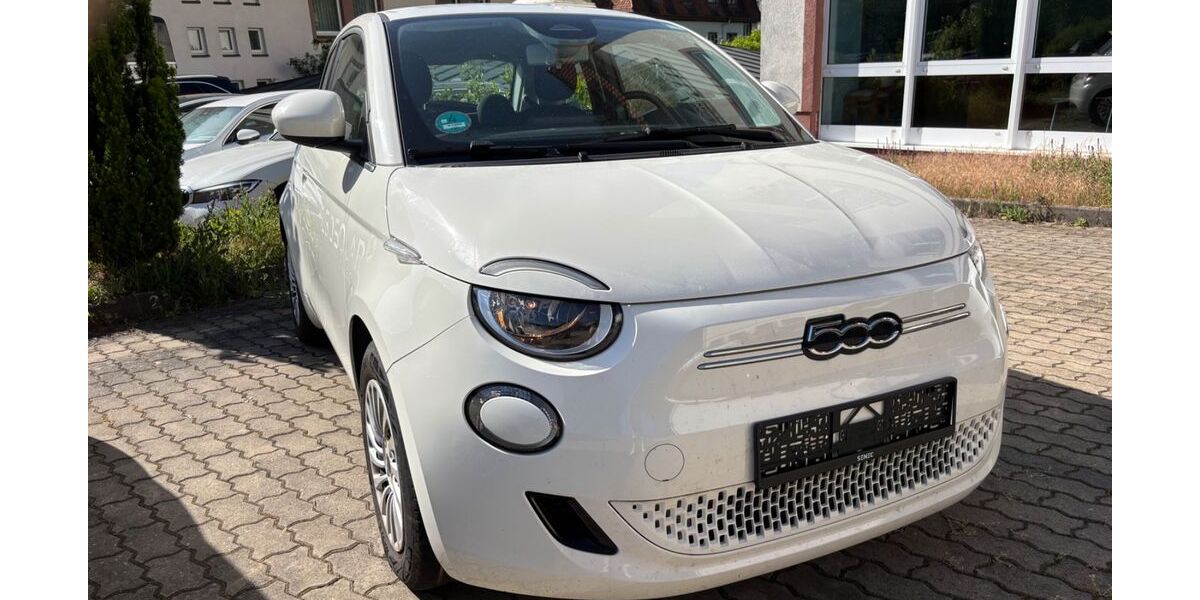 Fiat 500e 34.520 km 15.950 &euro; Bad Kissingen 97688