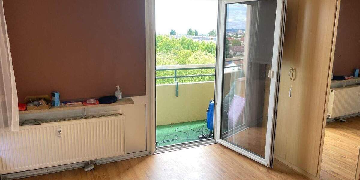 Etagenwohnung Schweinfurt Bergl - 3 Zimmer, 81 m&sup2;, 165.000&euro; | Angebot:25667719