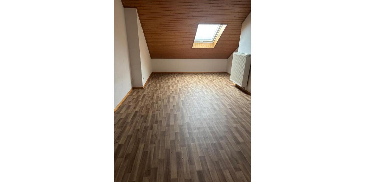 Einfamilienhaus Oerlenbach - 6 Zimmer, 165 m&sup2;, 449.000&euro; | Angebot:26068064