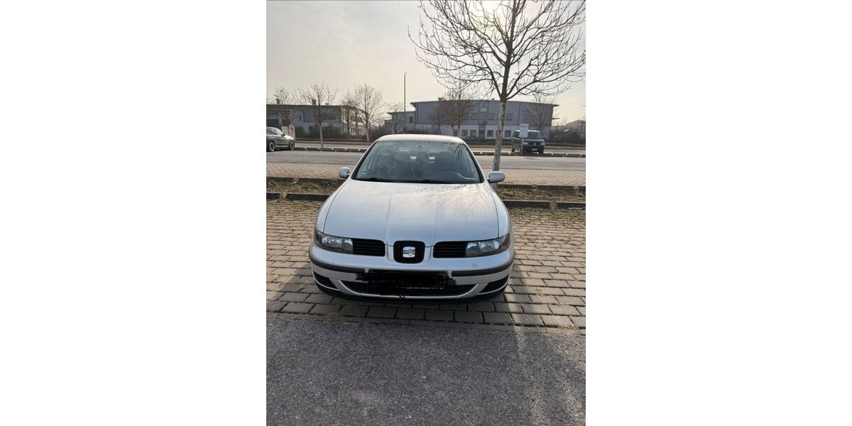 Seat Leon 136.000 km 600 &euro; Niederwerrn 97464
