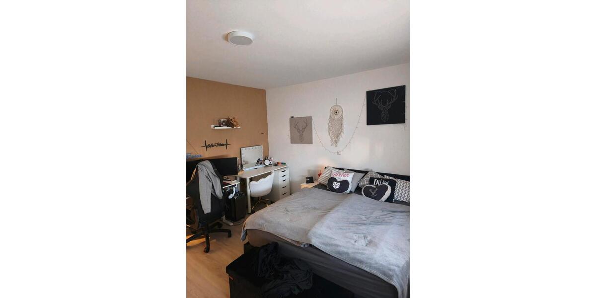 Etagenwohnung Hofheim in Unterfranken - 1 Zimmer, 61 m&sup2;, 740&euro; | Angebot:25891929