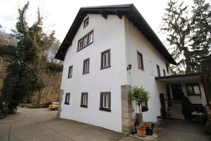 Wohnung Haßfurt - 3 Zimmer, 170 m&sup2;, 1.200&euro; | Angebot:26676154