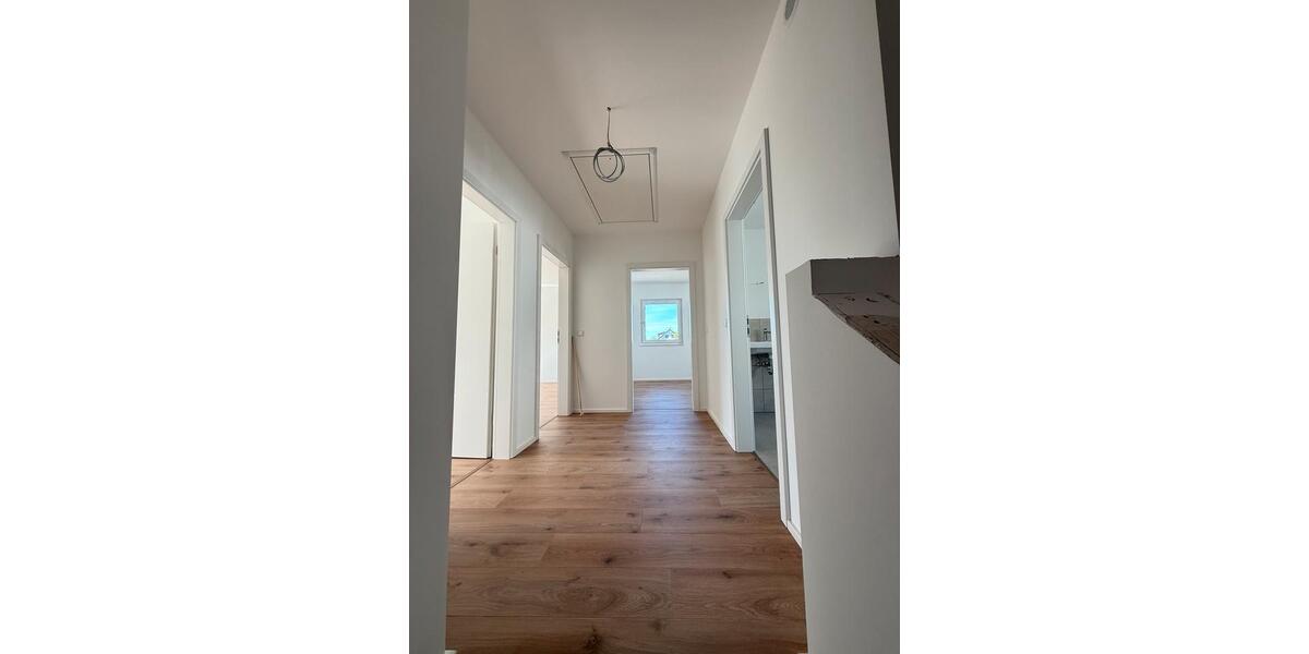 Doppelhaushälfte Unterpleichfeld - 5 Zimmer, 145 m&sup2;, 2.190&euro; | Angebot:26462335