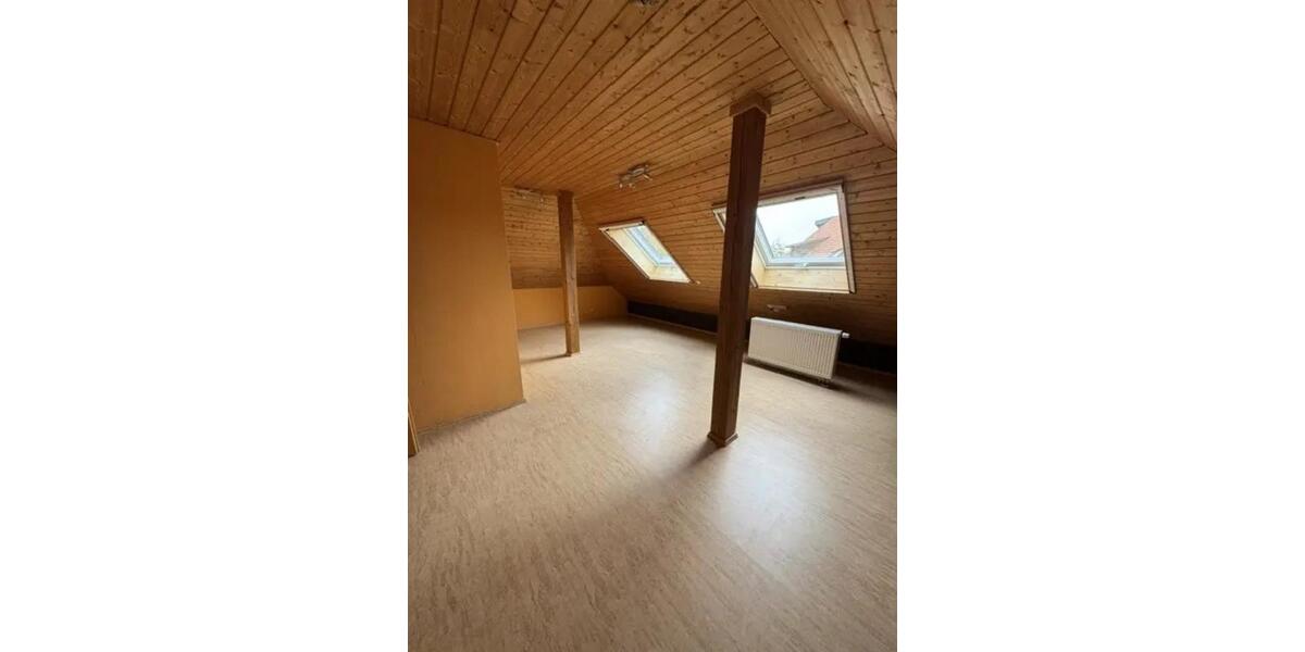 Einfamilienhaus Dettelbach - 8 Zimmer, 266 m&sup2;, 550.000&euro; | Angebot:24693796