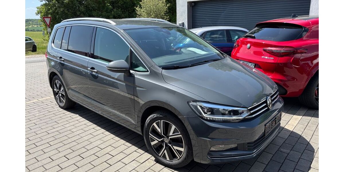 VW Touran 74.900 km 27.880 &euro; Volkach 97332