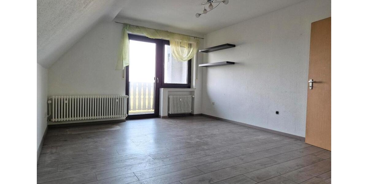 Mehrfamilienhaus, Wohnhaus Elfershausen - 5 Zimmer, 124 m&sup2;, 189.000&euro; | Angebot:24849046