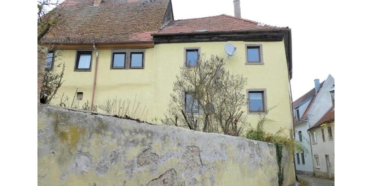 Mehrfamilienhaus, Wohnhaus Volkach - 18 Zimmer, 460 m&sup2;, 599.000&euro; | Angebot:26096812