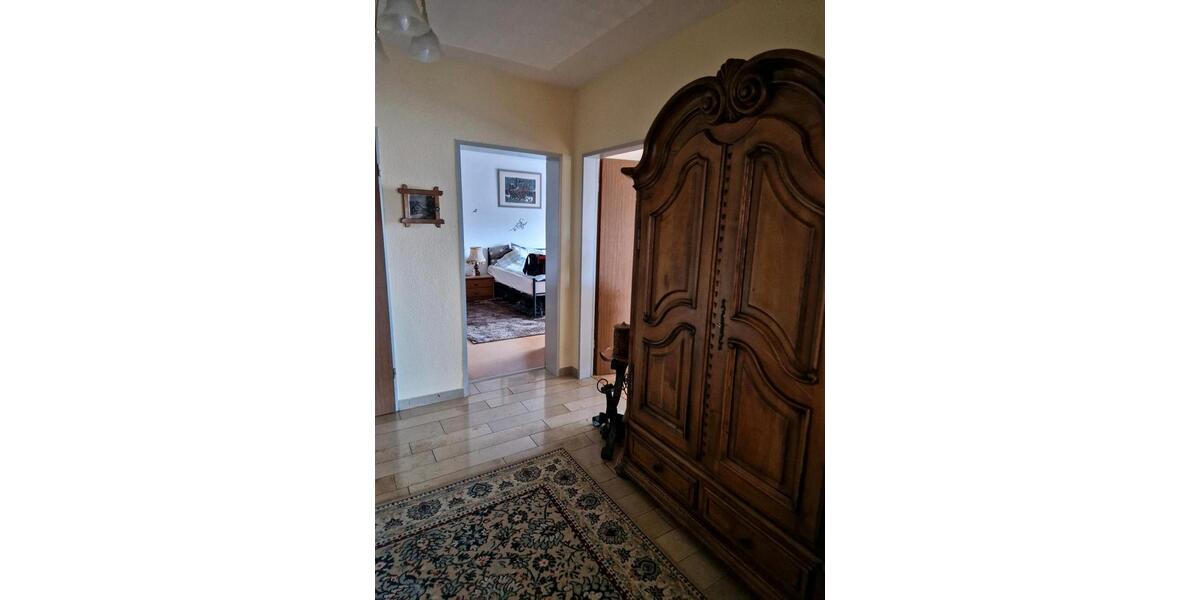 Etagenwohnung Oerlenbach - 4.5 Zimmer, 108 m&sup2;, 800&euro; | Angebot:25305096