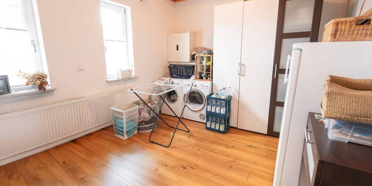 Doppelhaushälfte Elfershausen - 6 Zimmer, 117 m&sup2;, 429.000&euro; | Angebot:26017213