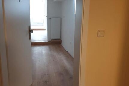 Wohnung Schweinfurt Gartenstadt - 3 Zimmer, 43 m&sup2;, 480&euro; | Angebot:26532716