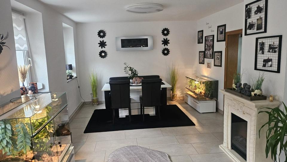 Erdgeschoßwohnung Euerdorf - 3 Zimmer, 114 m&sup2;, 1.000&euro; | Angebot:25650977