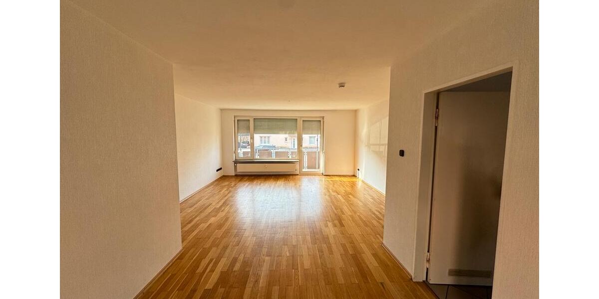Erdgeschoßwohnung Bad Kissingen - 3 Zimmer, 78 m&sup2;, 800&euro; | Angebot:24851672
