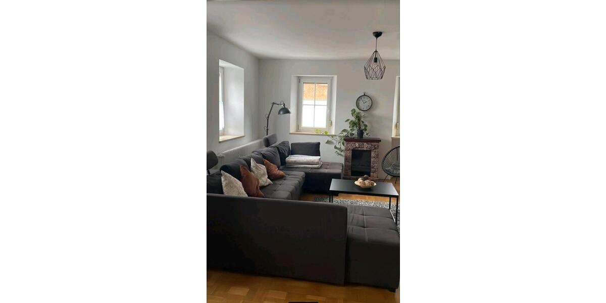 Erdgeschoßwohnung Volkach - 2 Zimmer, 70 m&sup2;, 750&euro; | Angebot:25422517