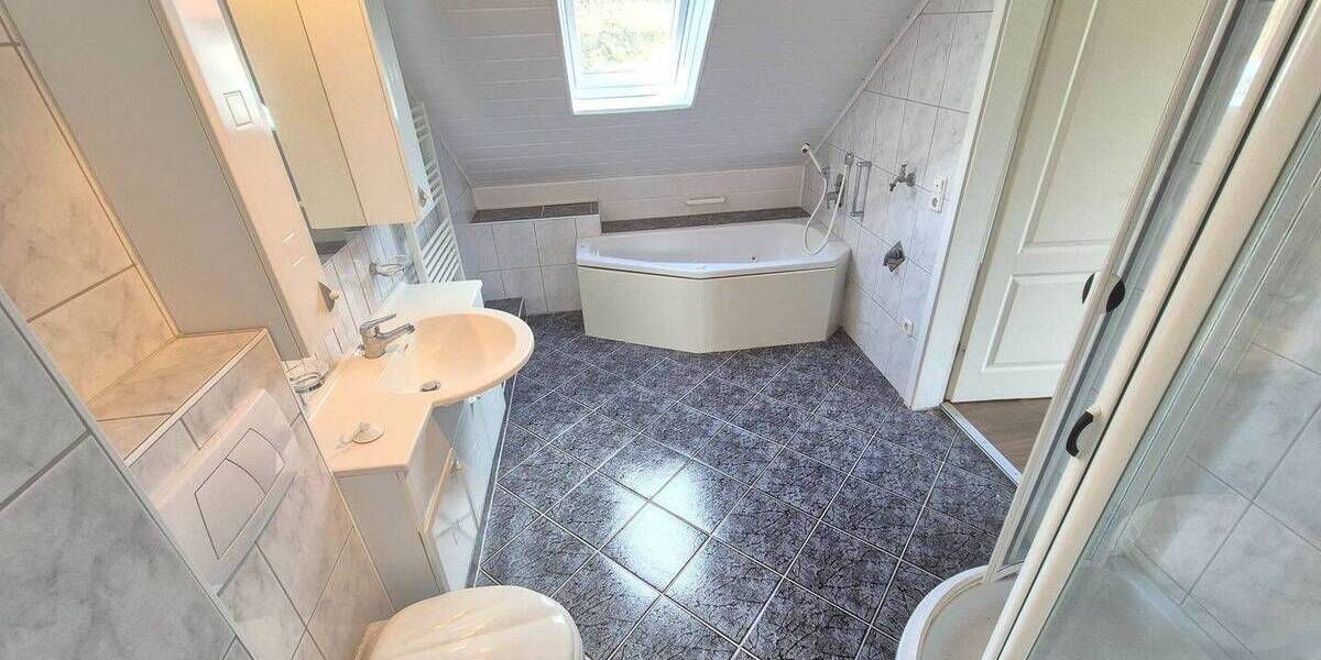 Einfamilienhaus Oberthulba - 5 Zimmer, 167 m&sup2;, 319.000&euro; | Angebot:26170597