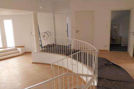 Wohnung Schweinfurt Gartenstadt - 4 Zimmer, 152 m&sup2;, 1.550&euro; | Angebot:25284831