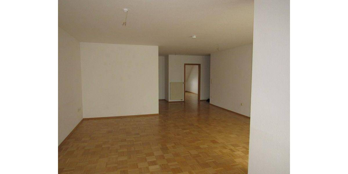Etagenwohnung Schwebheim - 3 Zimmer, 77 m&sup2;, 650&euro; | Angebot:26065817