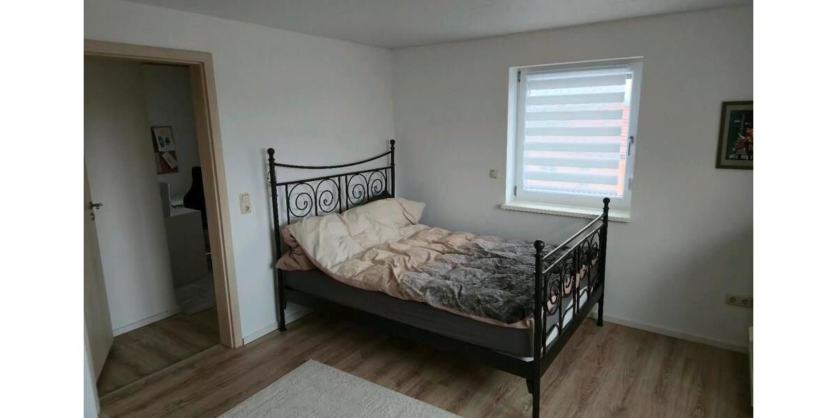 Einfamilienhaus Stadtlauringen - 5 Zimmer, 116 m&sup2;, 175.000&euro; | Angebot:26030096