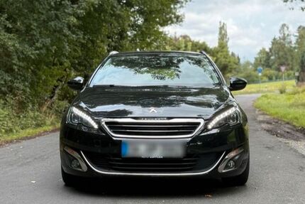 Peugeot 308 108.000 km 7.600 &euro; Wipfeld 97537