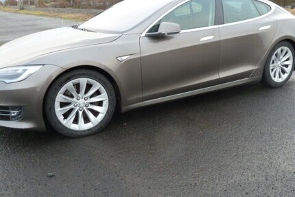 Tesla Model S 98.000 km 35.490 &euro; Bergtheim 97241