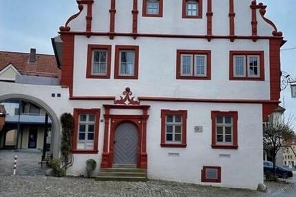 Wohnung Gerolzhofen - 2 Zimmer, 71 m&sup2;, 620&euro; | Angebot:27577003
