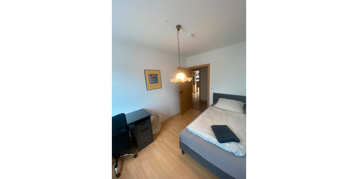 Etagenwohnung Schweinfurt Gartenstadt - 3 Zimmer, 70 m&sup2;, 1.100&euro; | Angebot:24900644