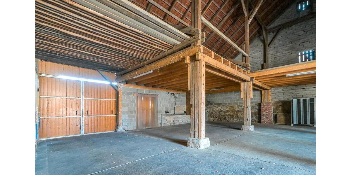 Mehrfamilienhaus, Wohnhaus Arnstein - 10 Zimmer, 260 m&sup2;, 500.000&euro; | Angebot:25510299